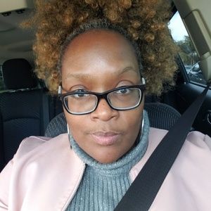 Meet your Posher, Jamye